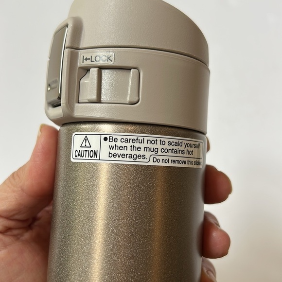 Zojirushi Champagne Gold 12 oz. stainless Steel Thermos Flask NEW - Picture 5 of 8